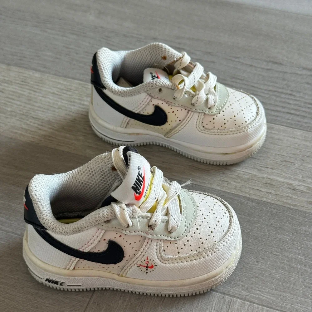 Nike Force 1 Toggle Toddler Sneakers White Black Red DC2537-100 Size 4C